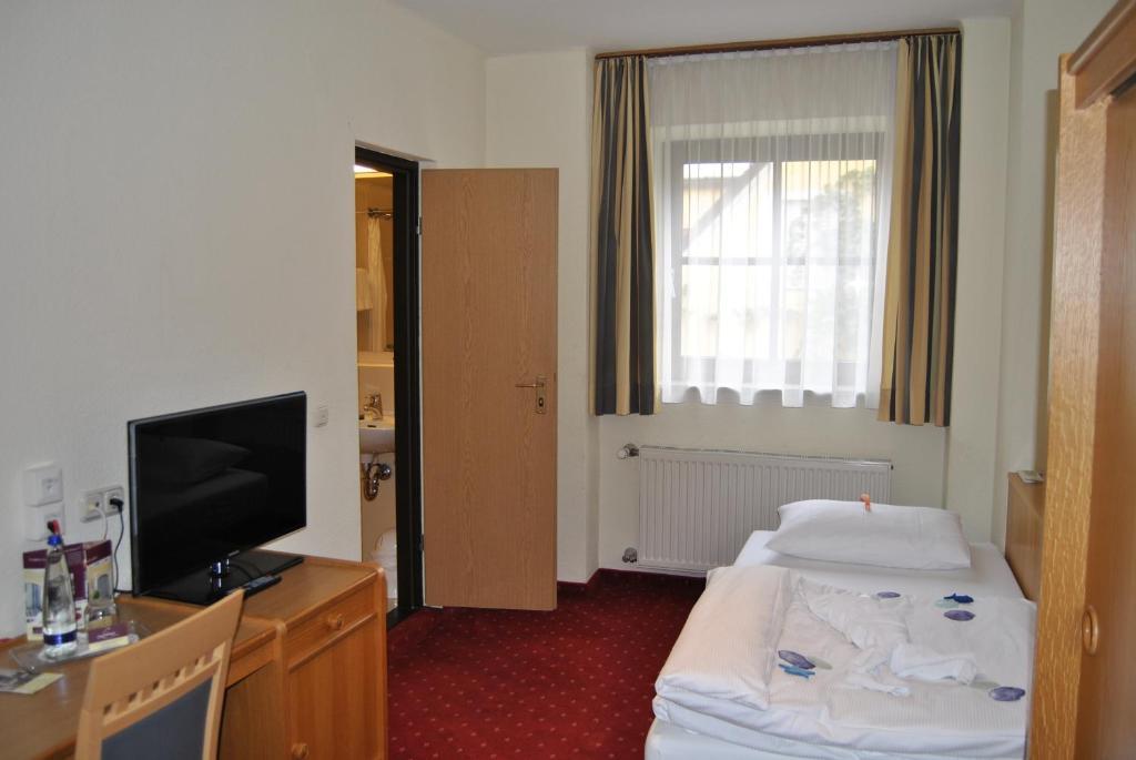 Lodner Hotel Drei Mohren Lauingen Room photo